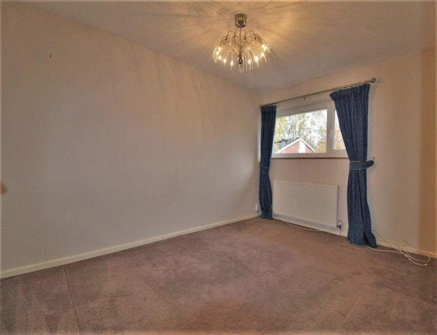 House Berwick Avenue in Cheadle