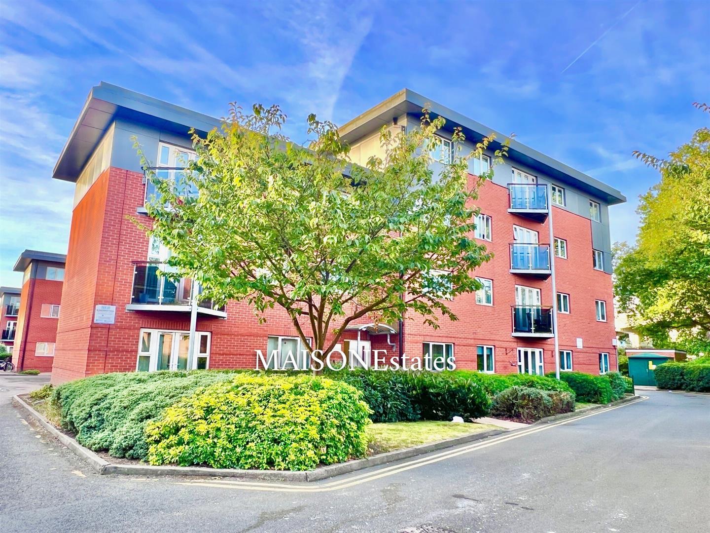 Flat Conisbrough Keep in Coventry