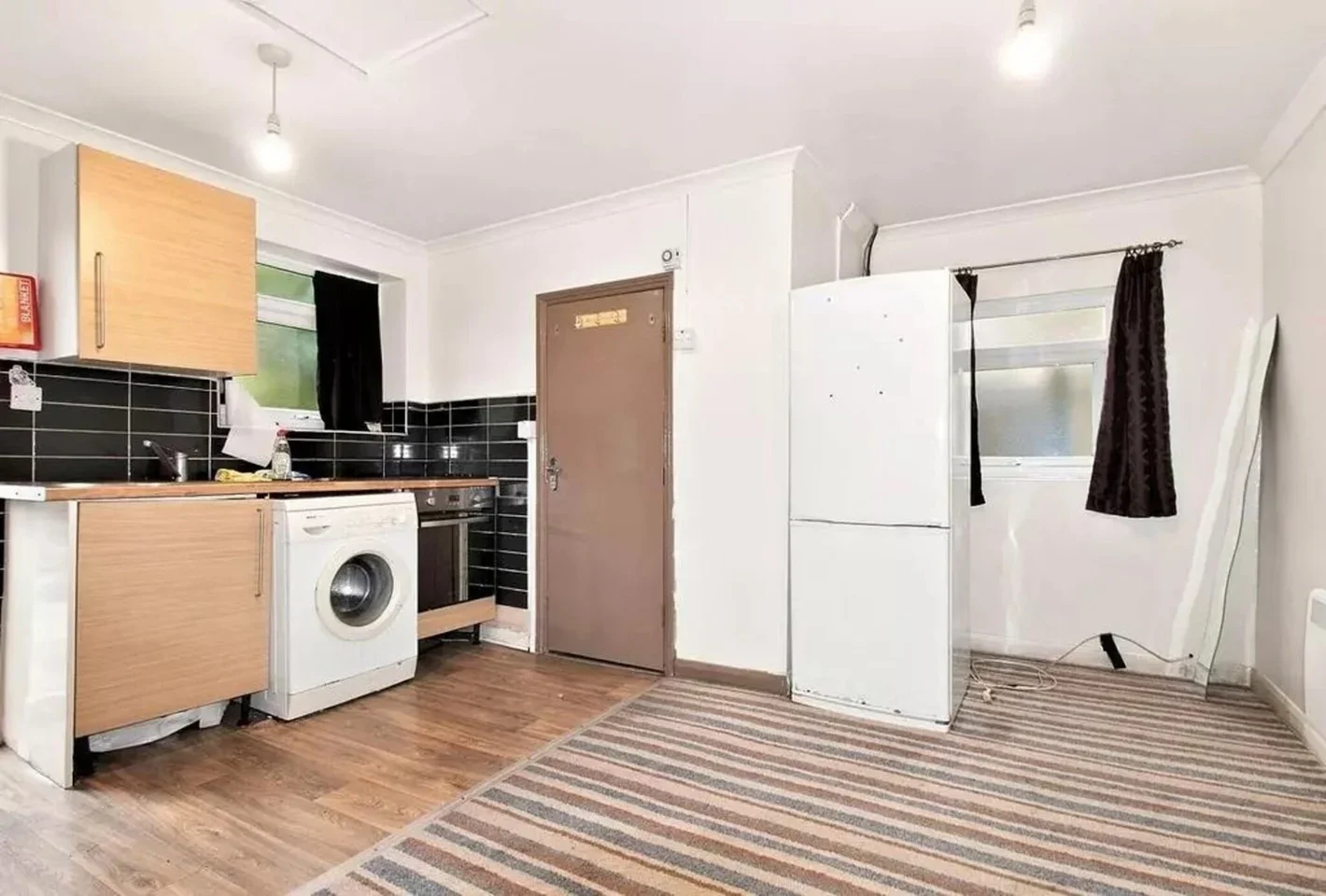 Flat Cheltenham Road in Greater London