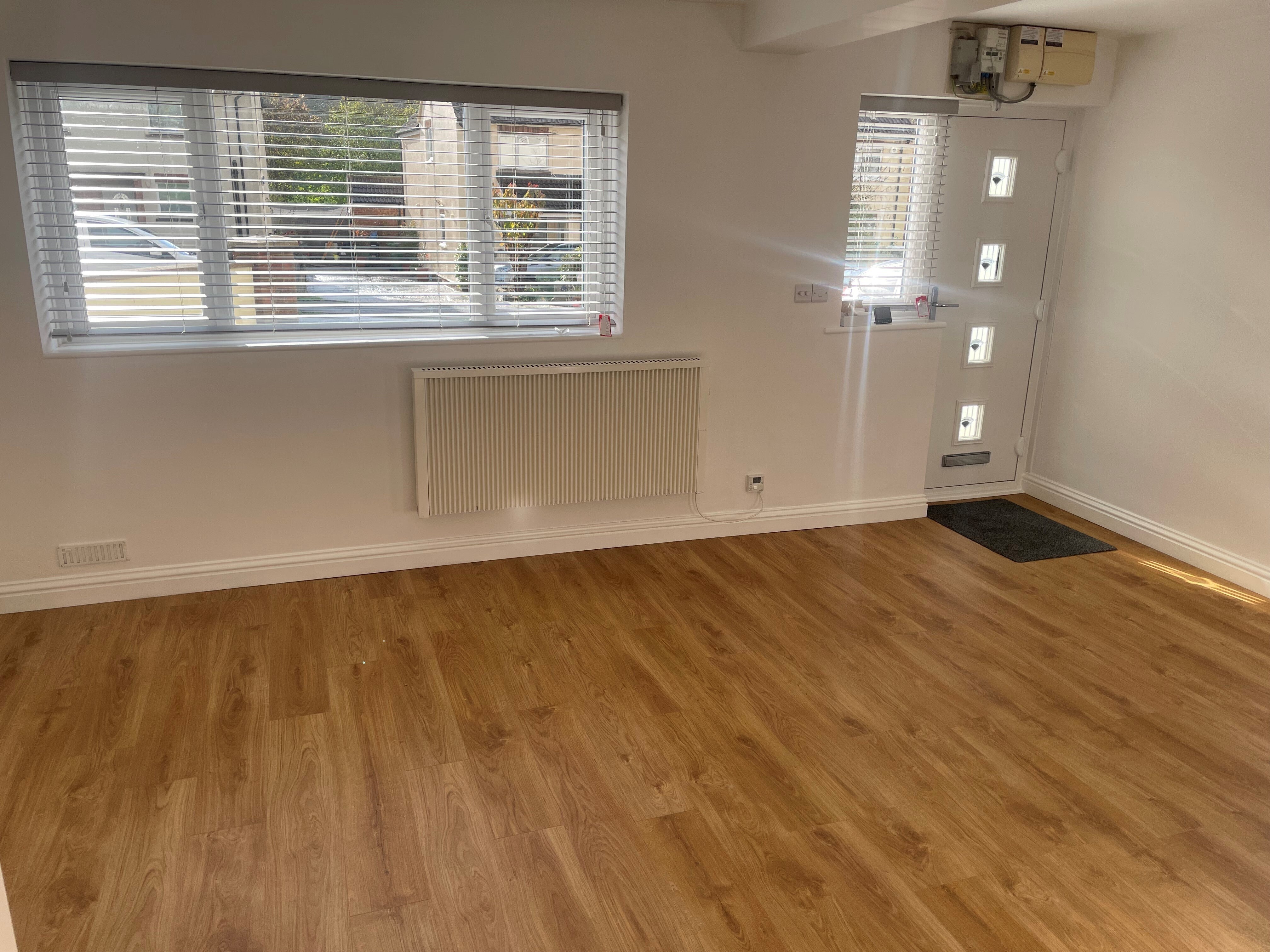 Flat Bekynton Avenue in Wells