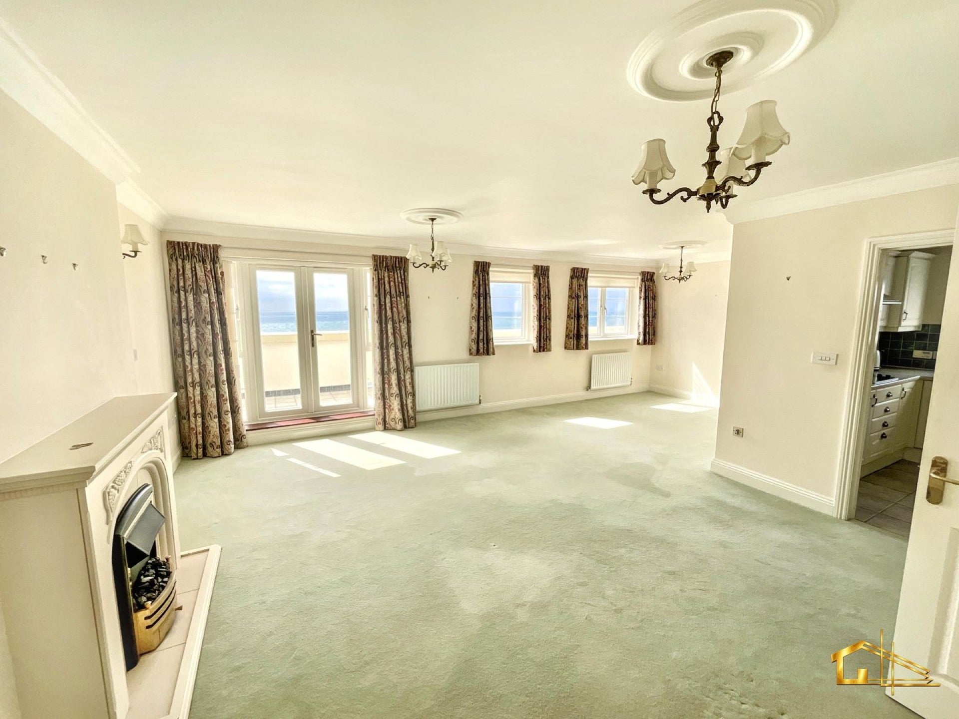 Flat Bedford Avenue in Rother