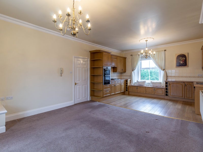 Flat Little Preston Hall in Leeds