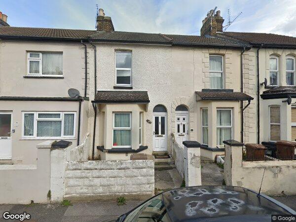 House Waterloo Road in Gillingham