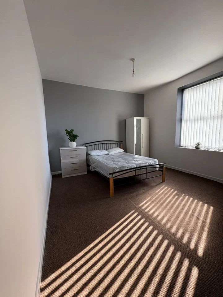 Flat Breck Road in Liverpool