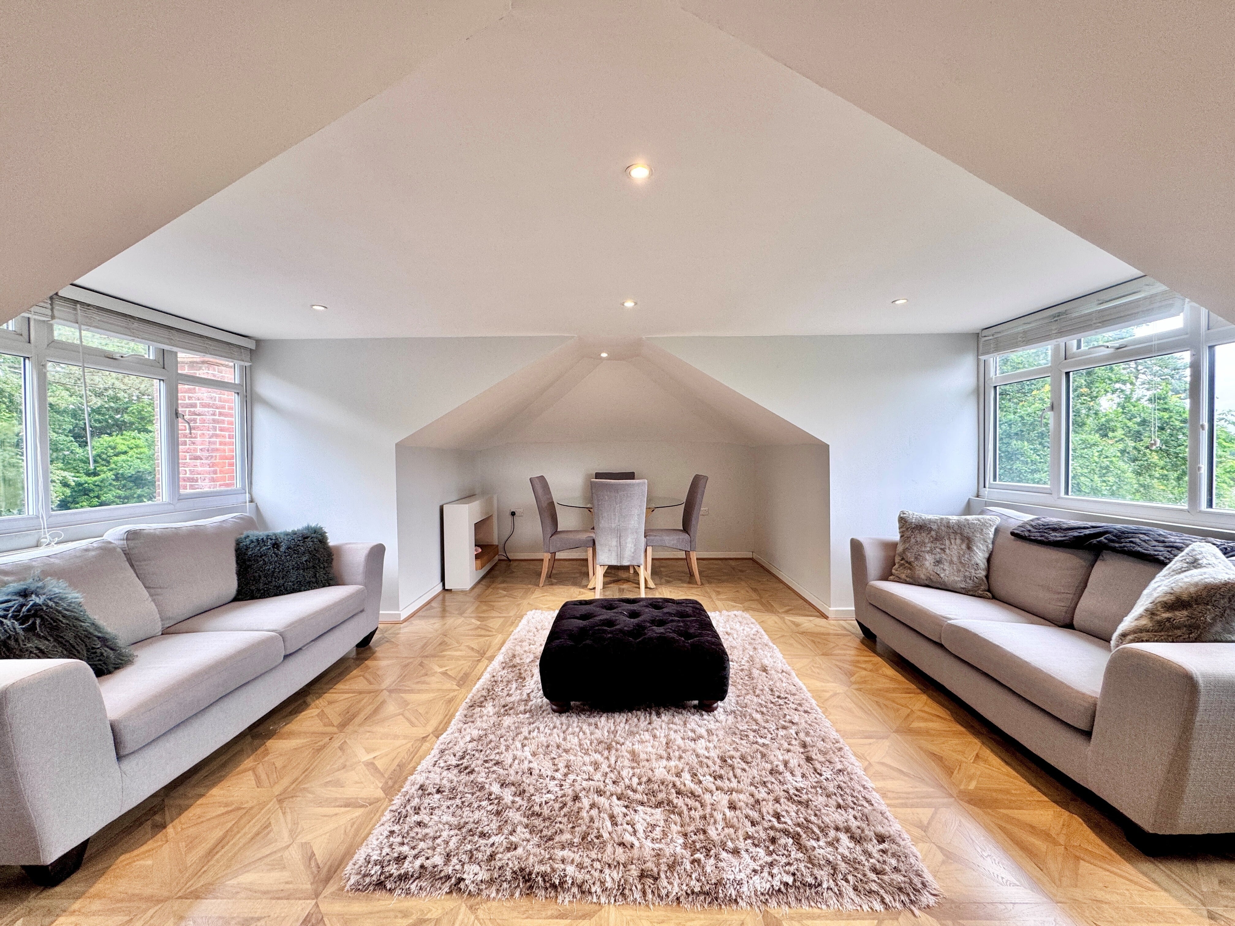 Flat Nelson Road in Poole
