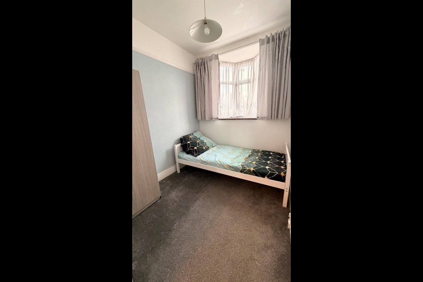 Room Heron Road in Greater London