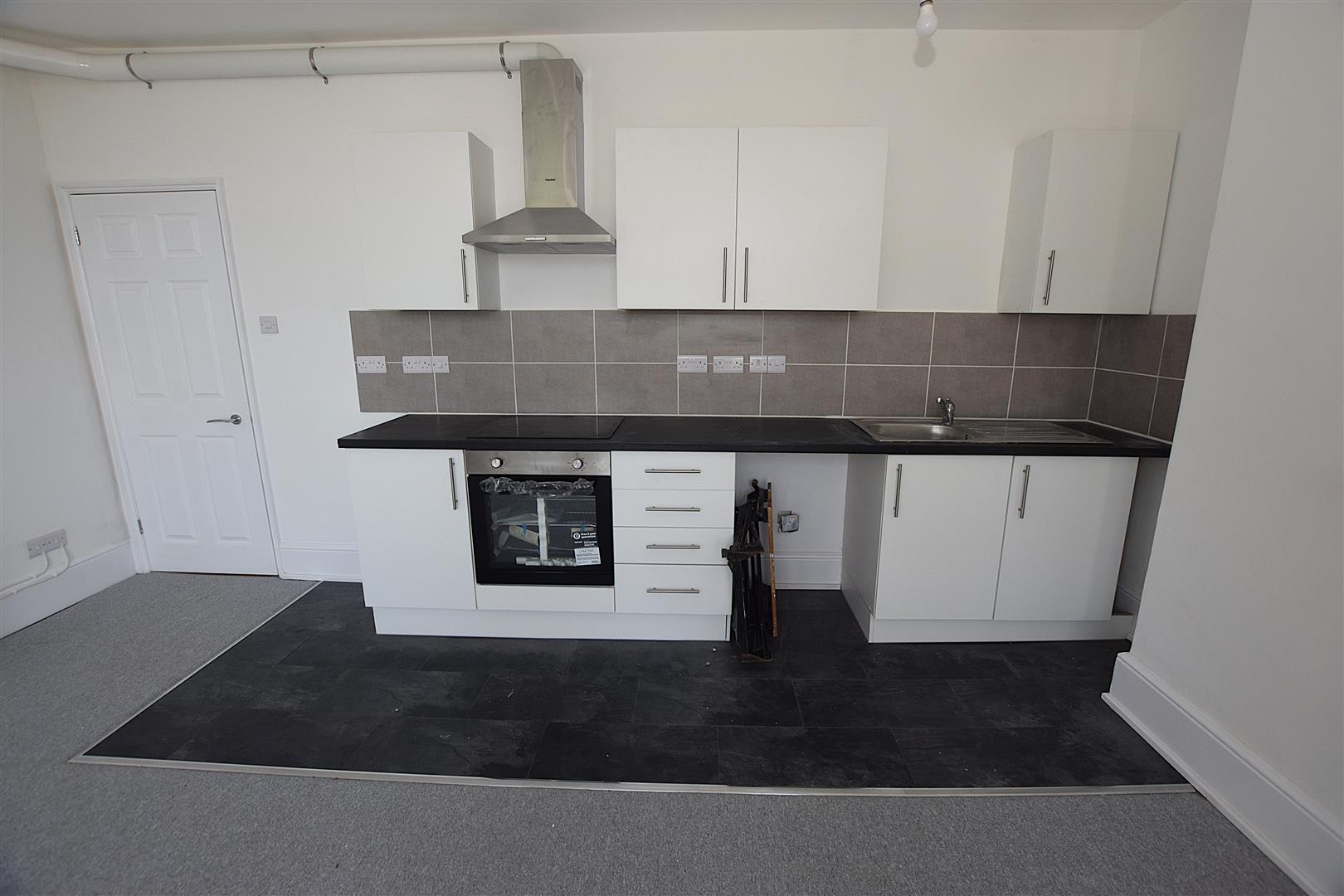 Flat West Hill Road in St Leonards