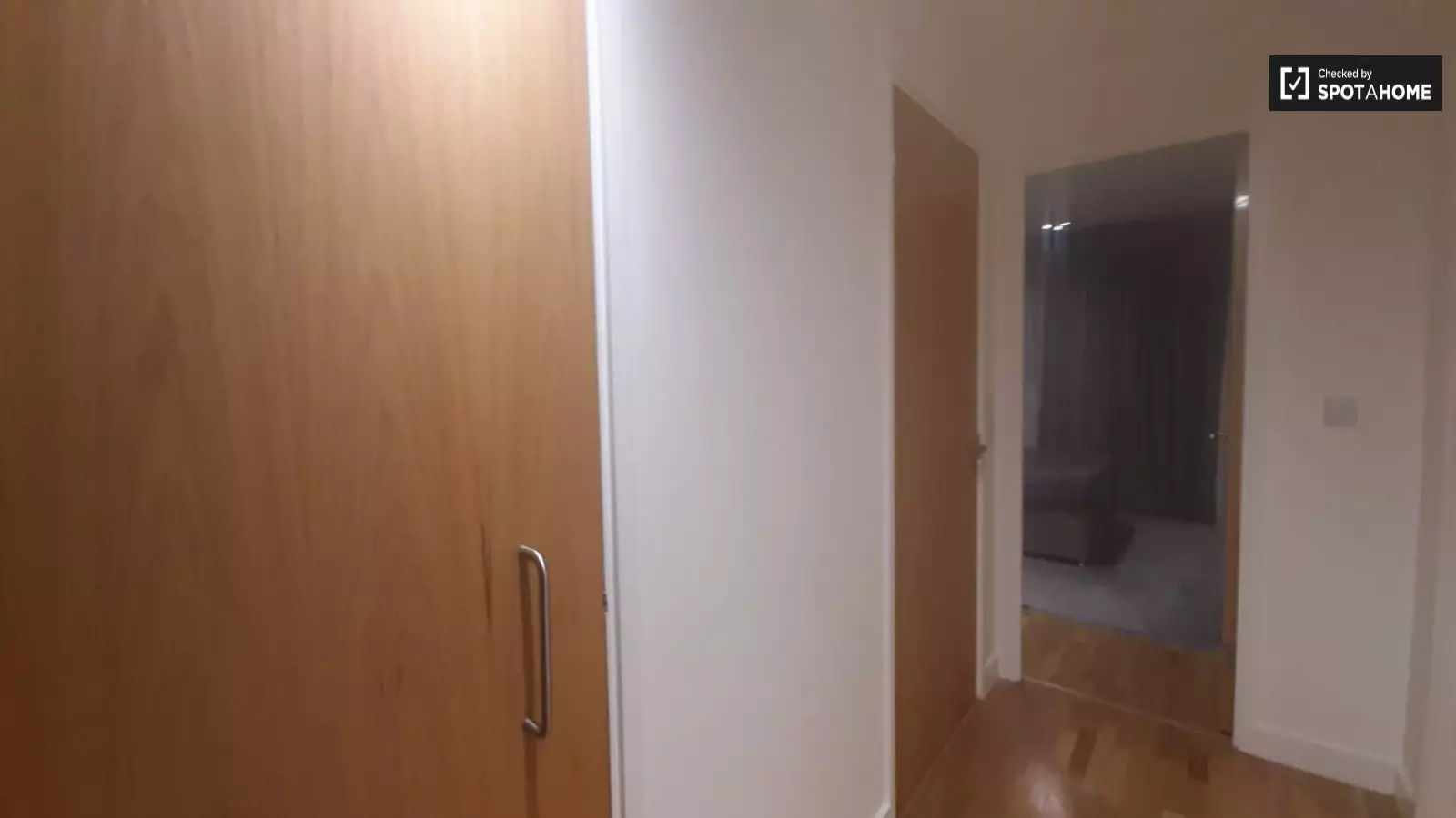 Flat Walworth Road in Greater London