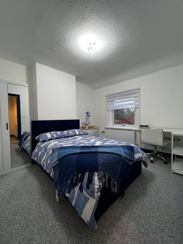 Room Crown Street in East Suffolk