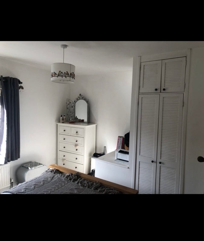 Room Kirks Buildings in Gedling