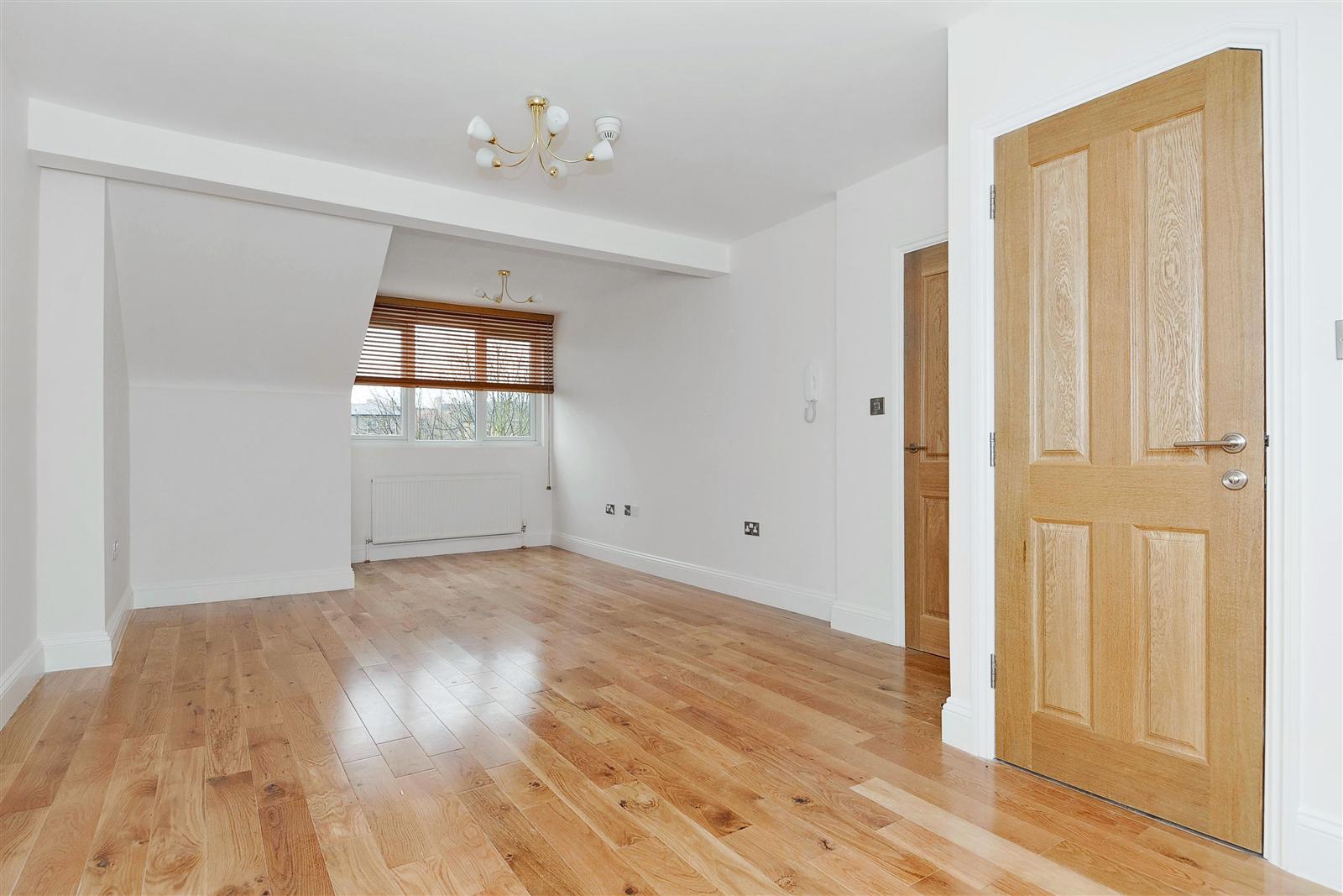 Flat Anson Road in Greater London