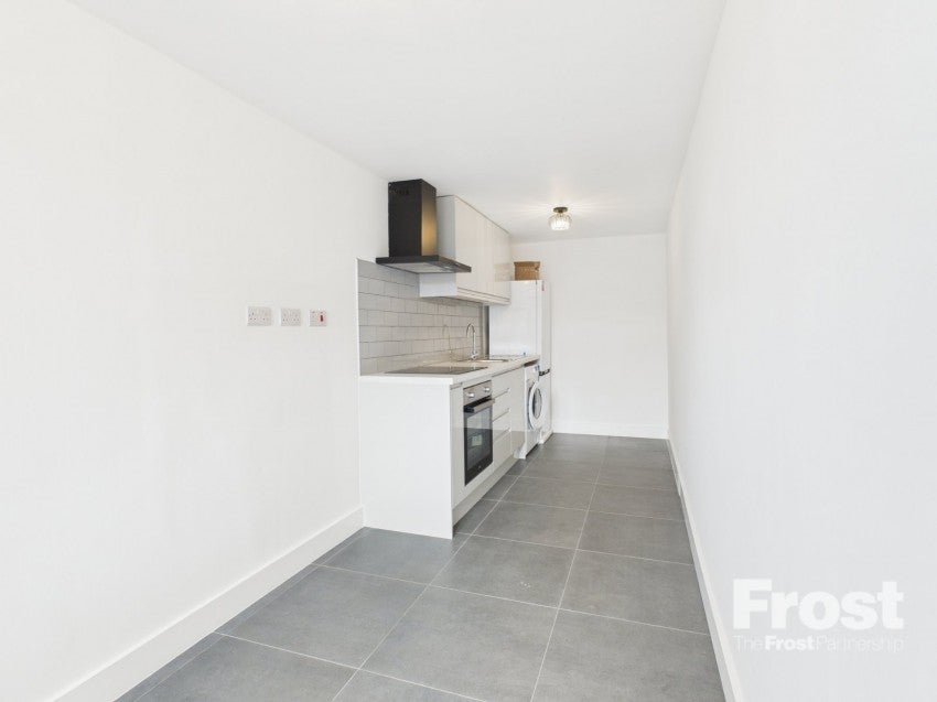 Flat Marsham Way in Gerrards Cross