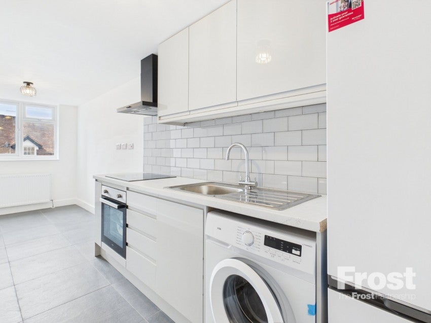 Flat Marsham Way in Gerrards Cross