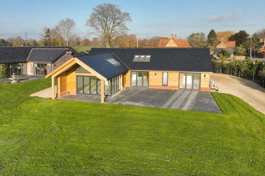 House The Green in Chalgrove