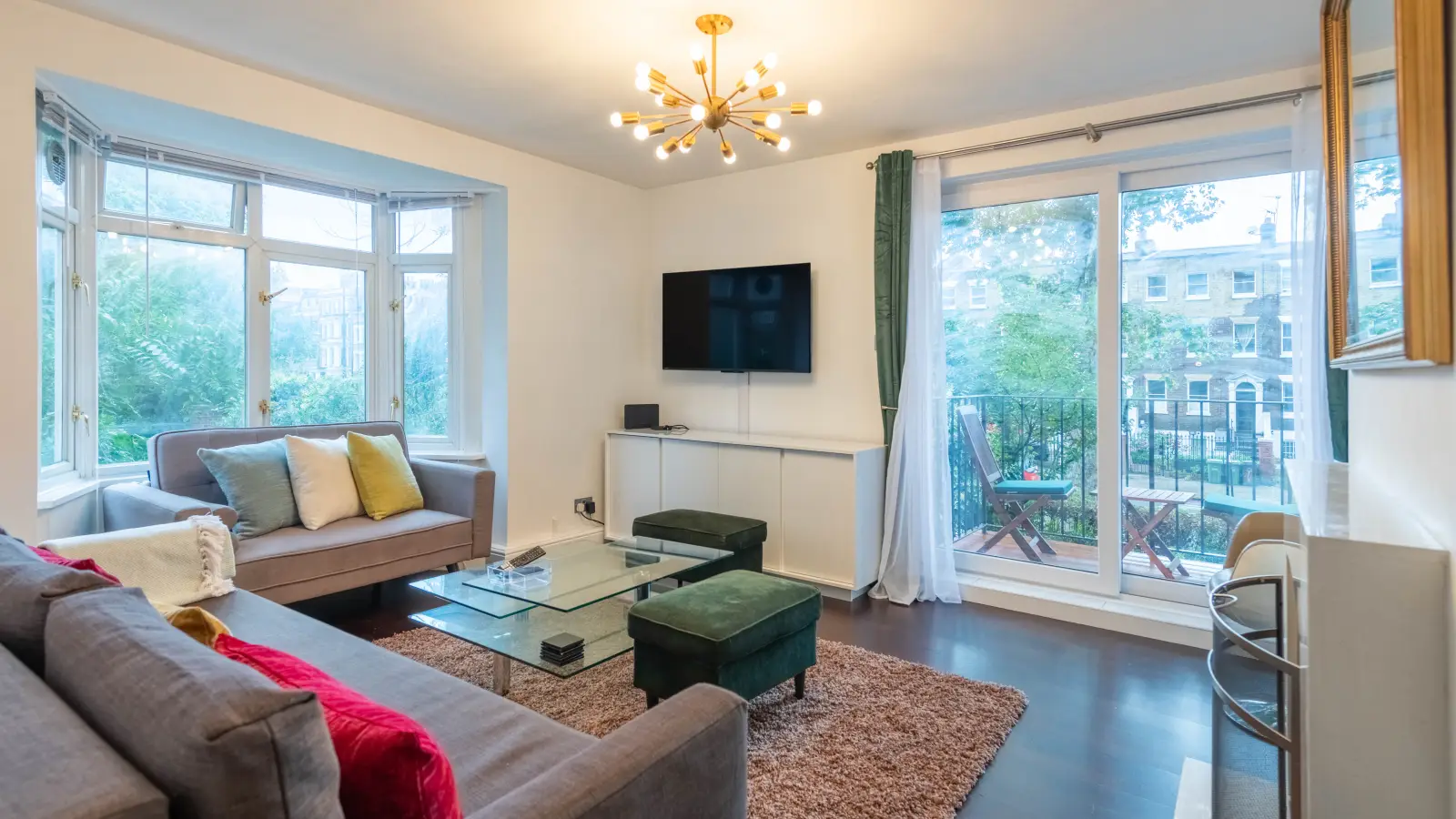 Flat Kennington Park Place in Greater London