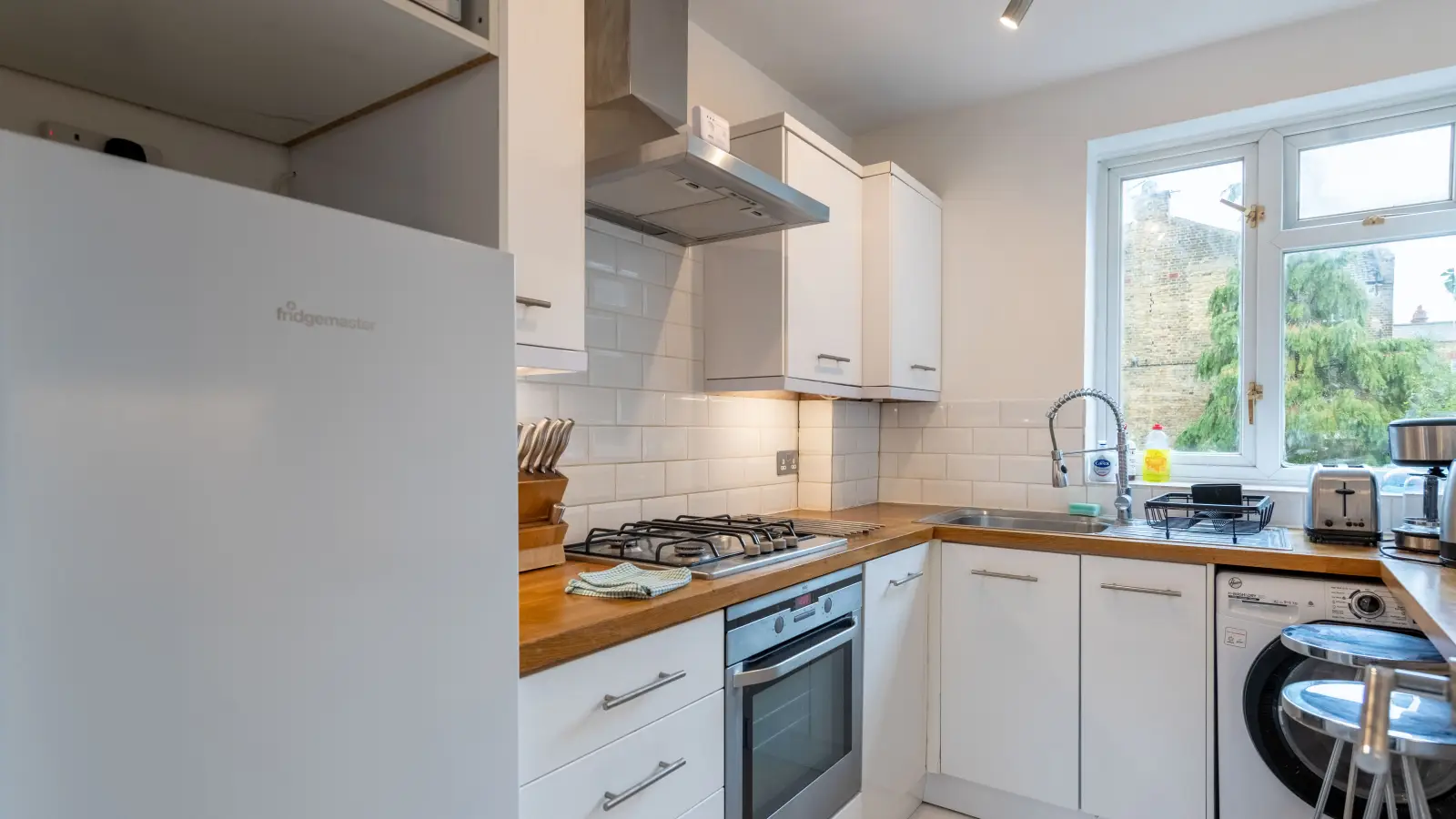 Flat Kennington Park Place in Greater London