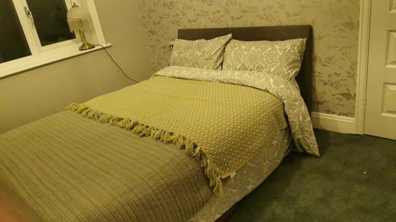 Room Ashcroft Road in Ipswich