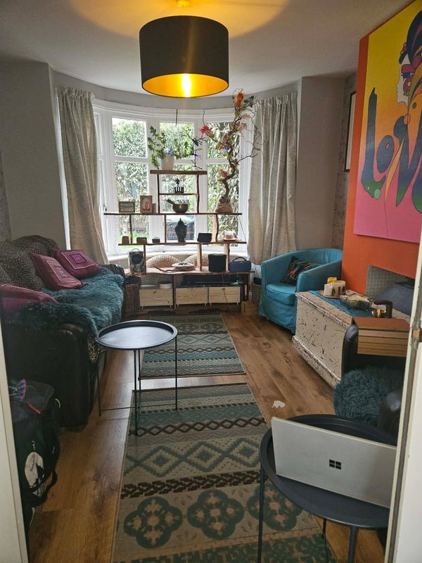Room Ashcroft Road in Ipswich