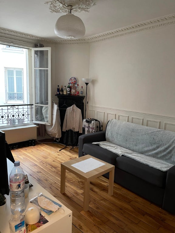 Flat Rue du Hameau in Paris