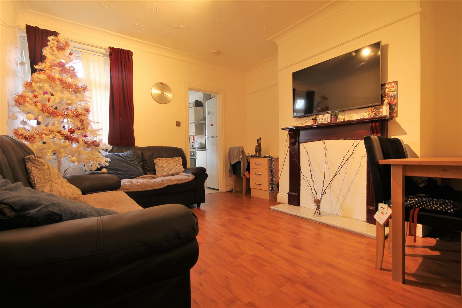 Flat Brandon Grove in Newcastle upon Tyne