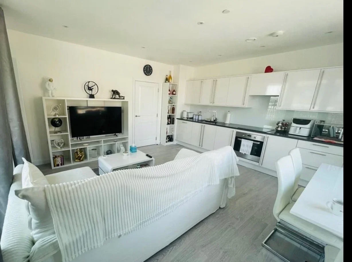Flat Frogley Park in Greater London