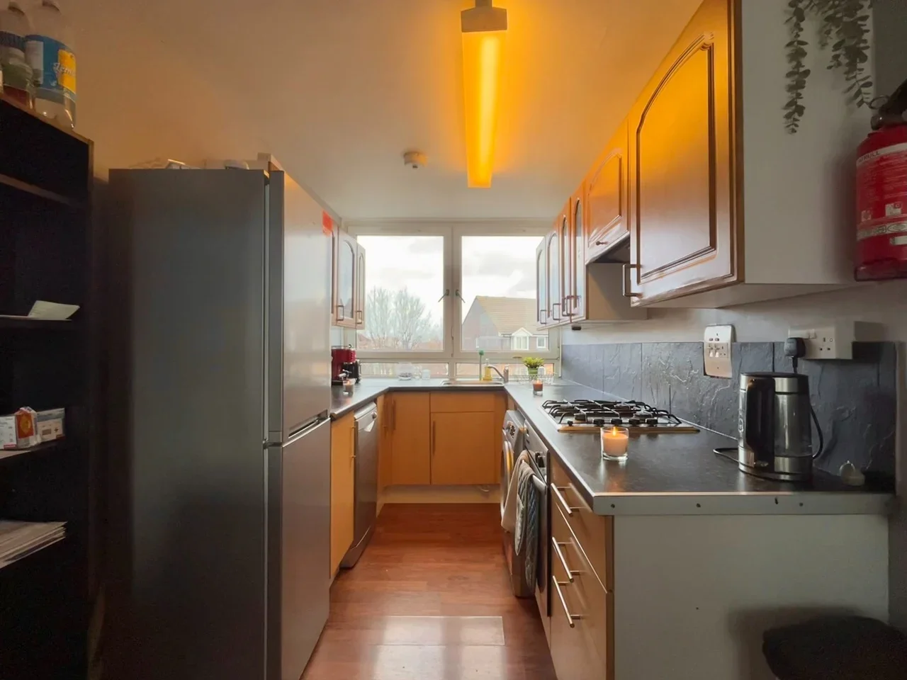 Flat Avondale Square in Greater London