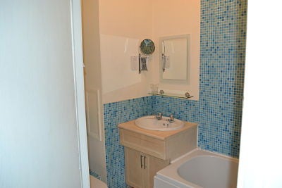 Flat Corfield Street in Greater London