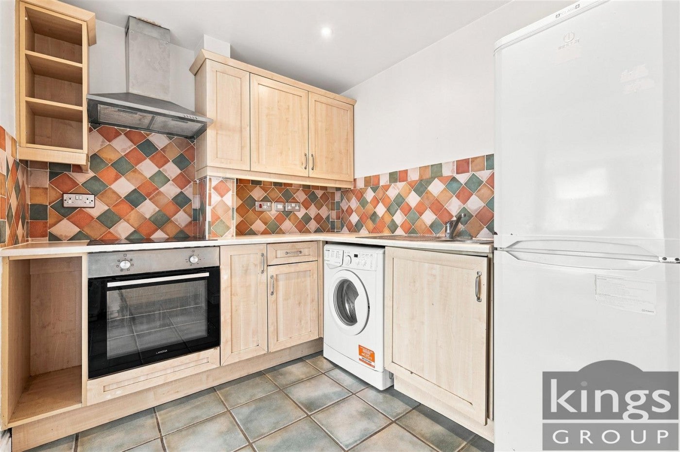Flat Butlers Drive in Waltham Abbey