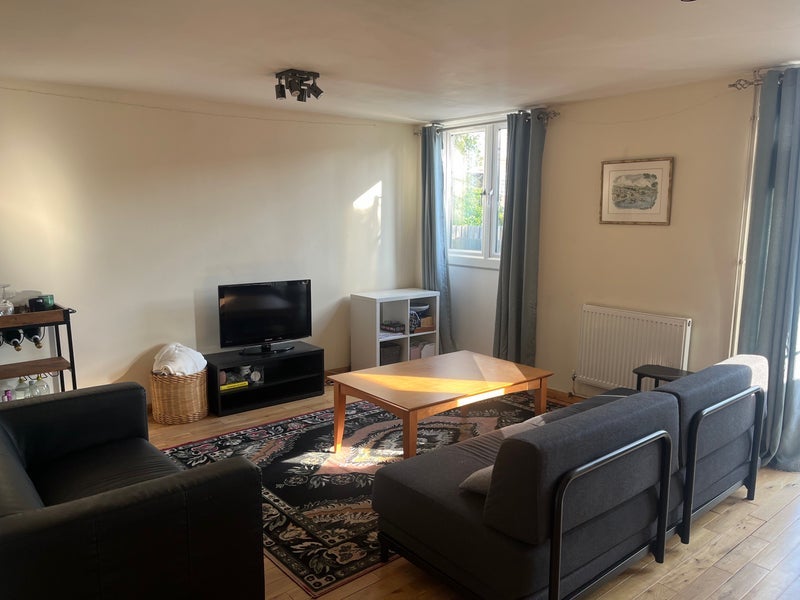 Room Balham Park Road in Greater London