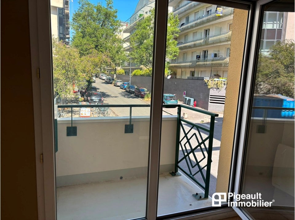 Room Rue Monseigneur Duchesne in Rennes