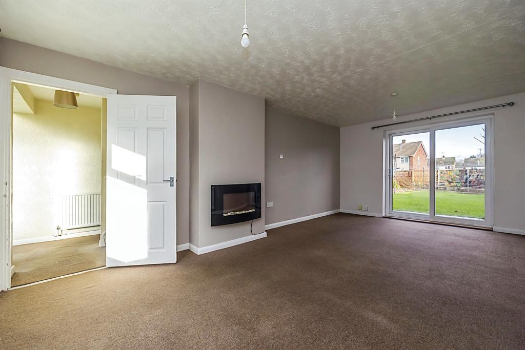 House Wyndale Drive in Erewash
