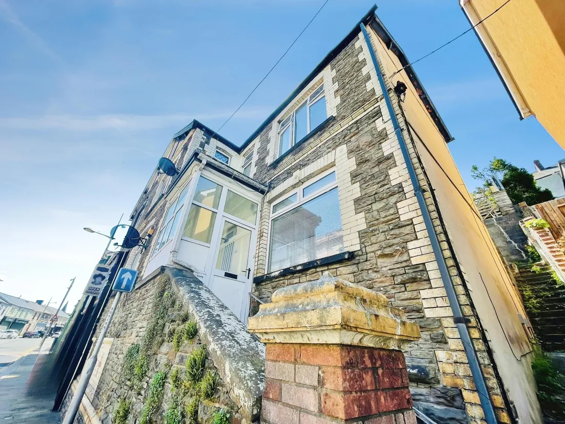 Flat Bethcar Street in Ebbw Vale