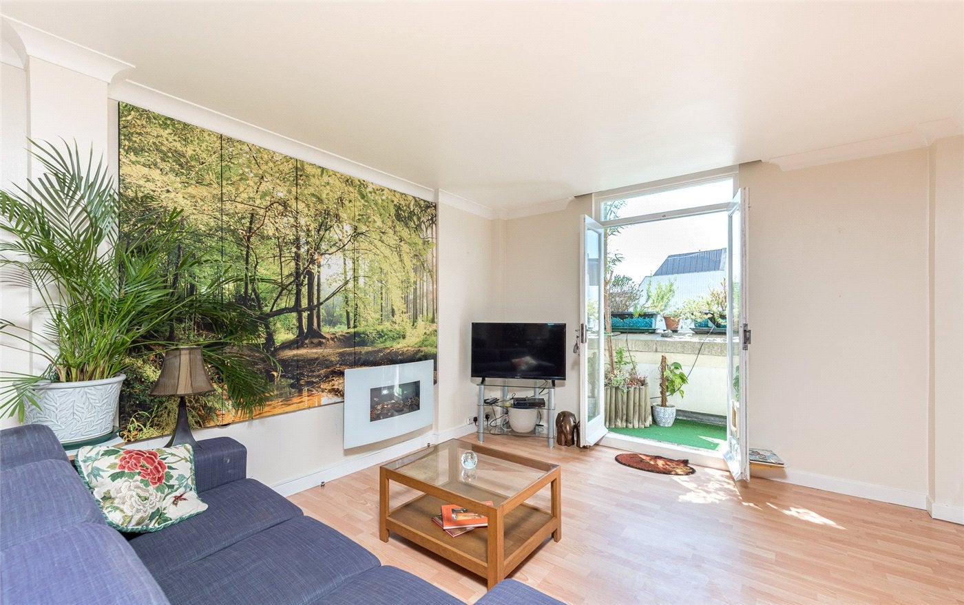 Flat Esterbrooke Street in City of Westminster