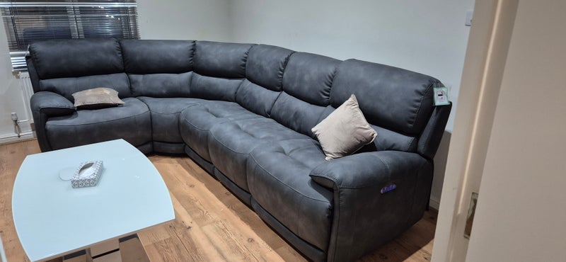Room Eccles New Road in Salford