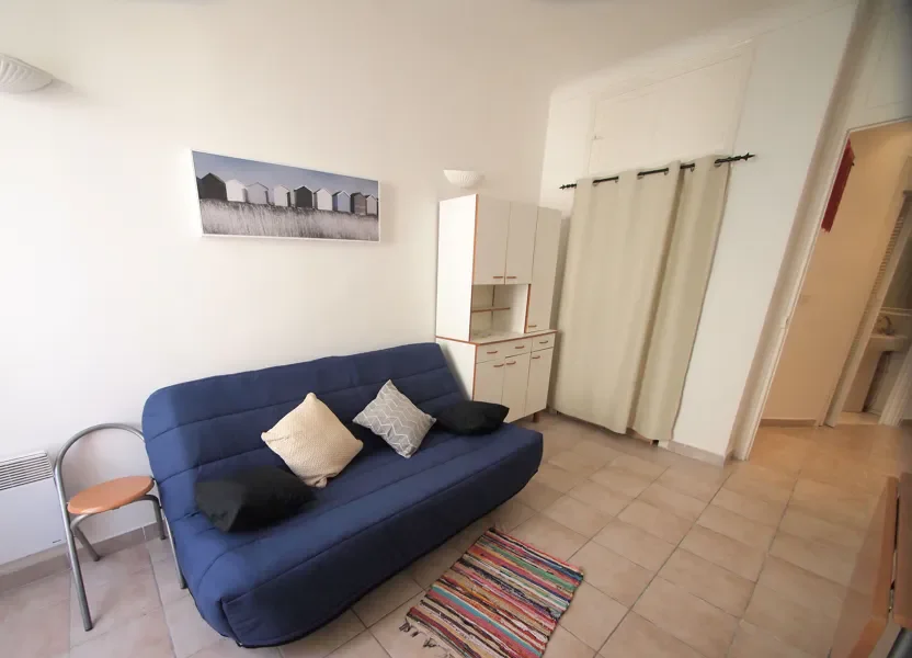 Flat Rue Pertinax in Nice