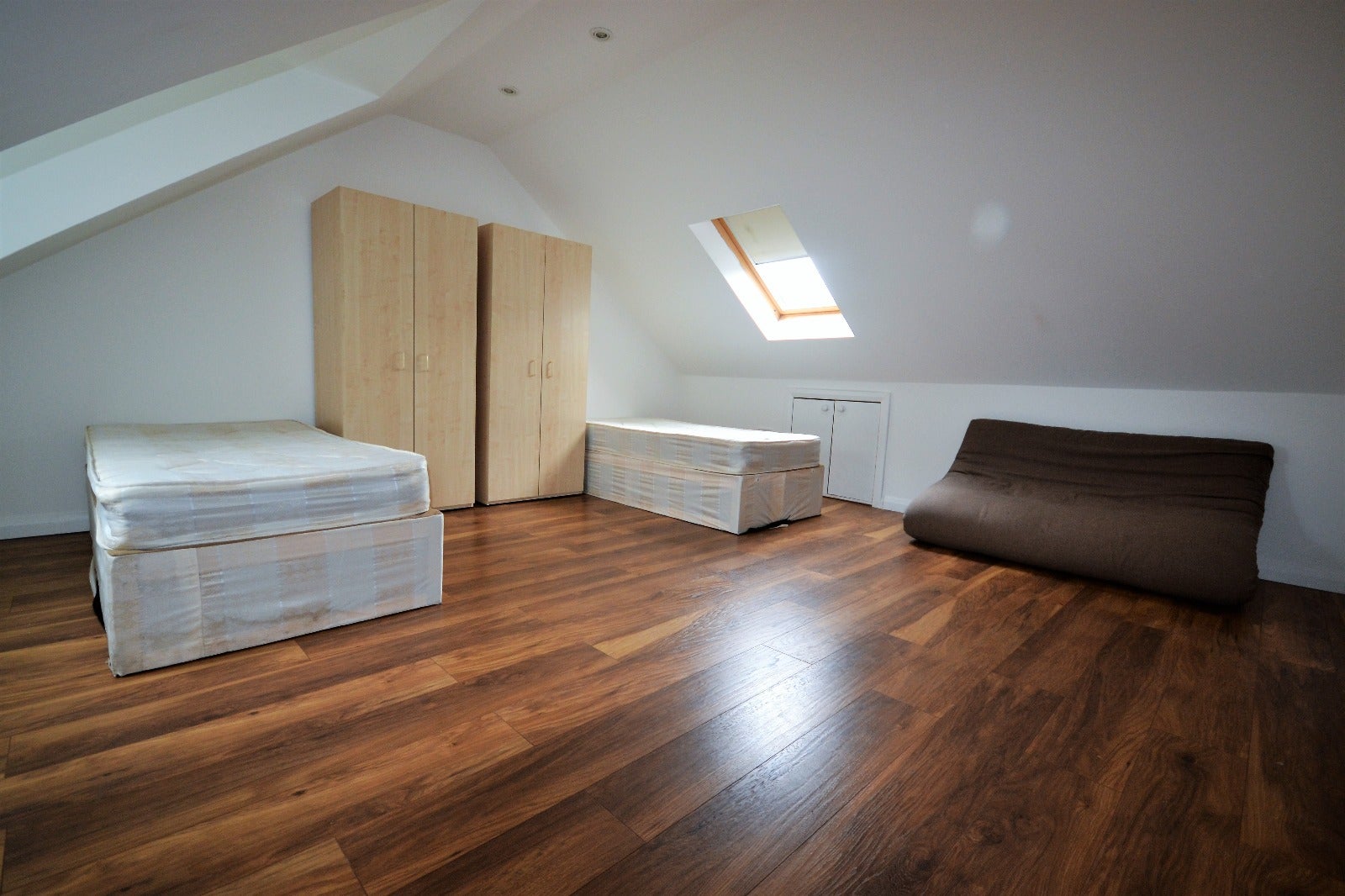 Flat Jansons Road in Greater London