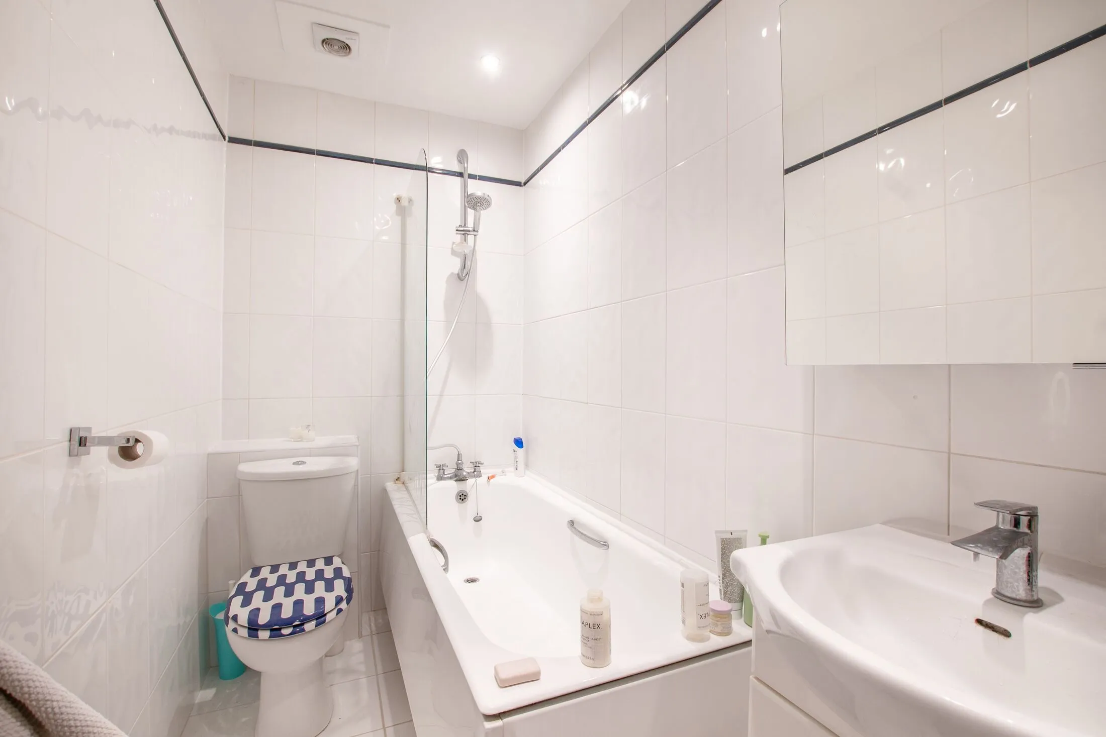 Flat Gloucester Terrace in City of Westminster