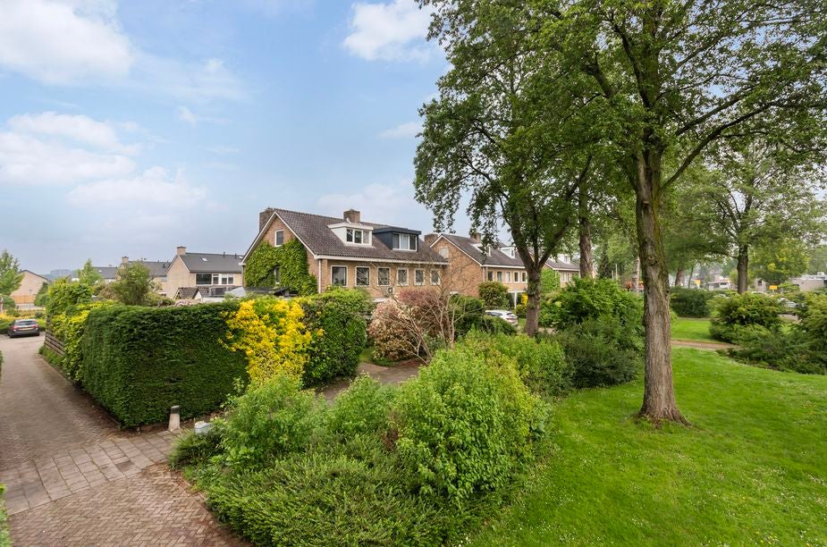 Hoekwoning te koop: Elzenlaan 29, Dordrecht