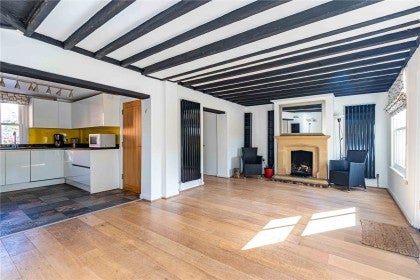 House Grange Lane in Hertsmere
