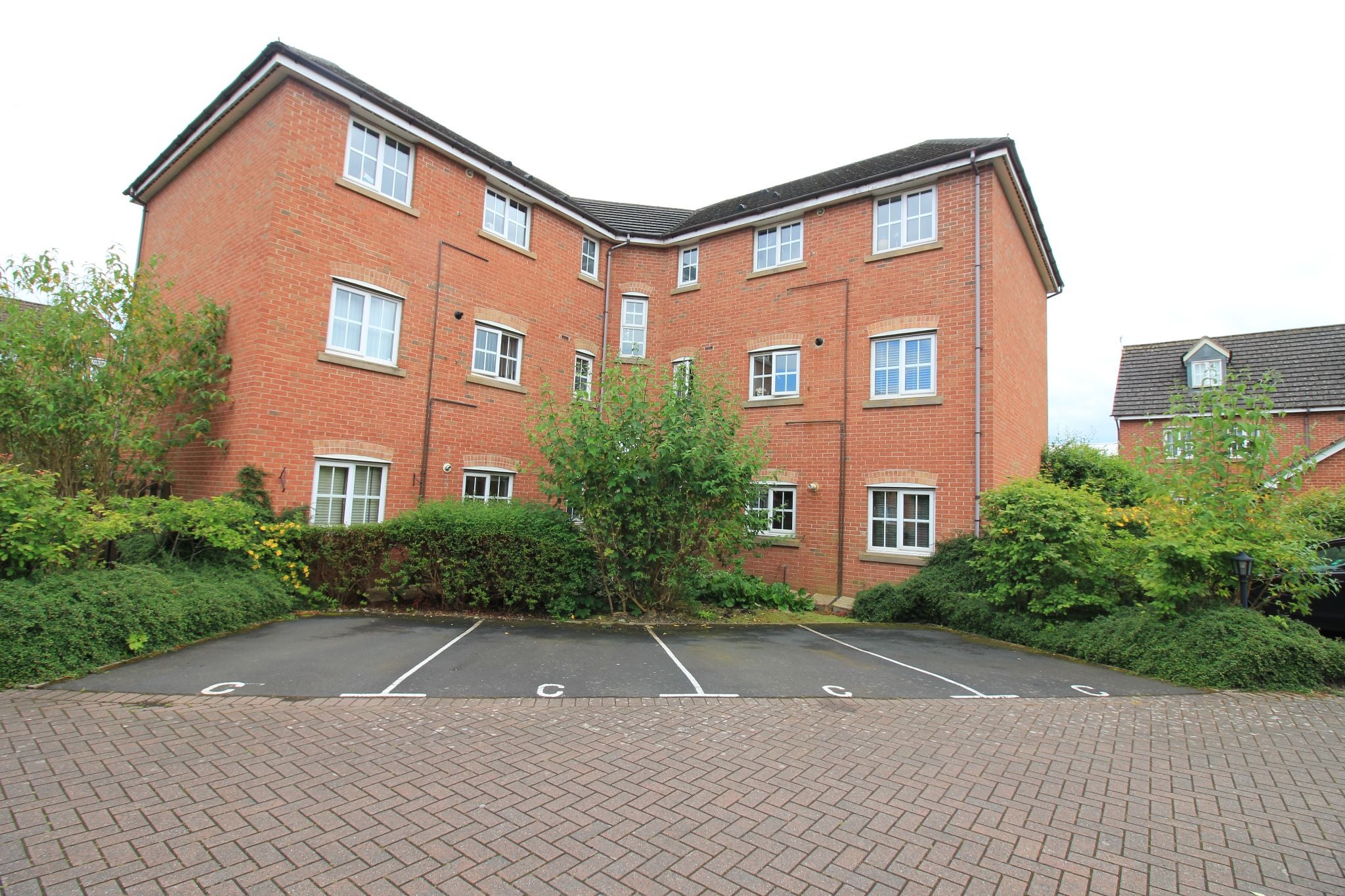 Flat Vulcan Road in Metropolitan Borough of Solihull