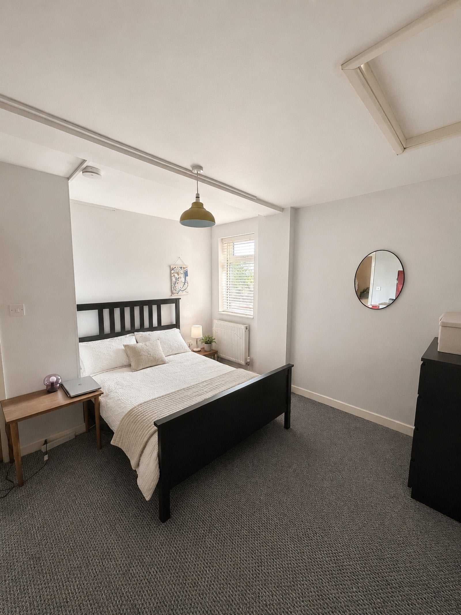 Flat Ashby Road in Charnwood