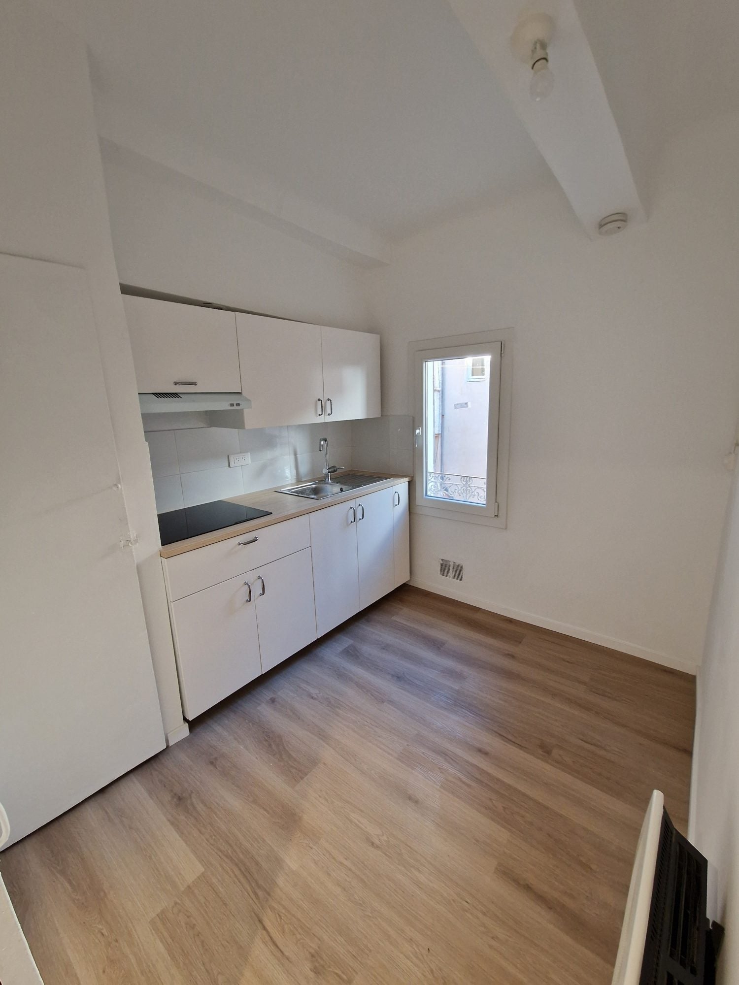 Flat Place des Prêcheurs in Aix-en-Provence