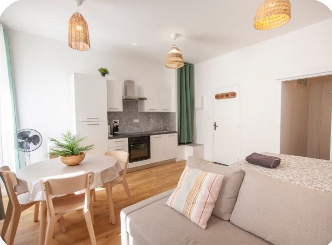 Flat Rond-Point Gilles Pons in La Ciotat
