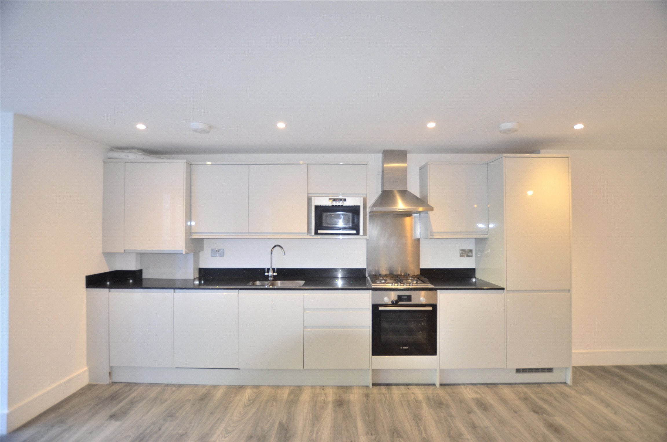 Flat Moir Close in Greater London