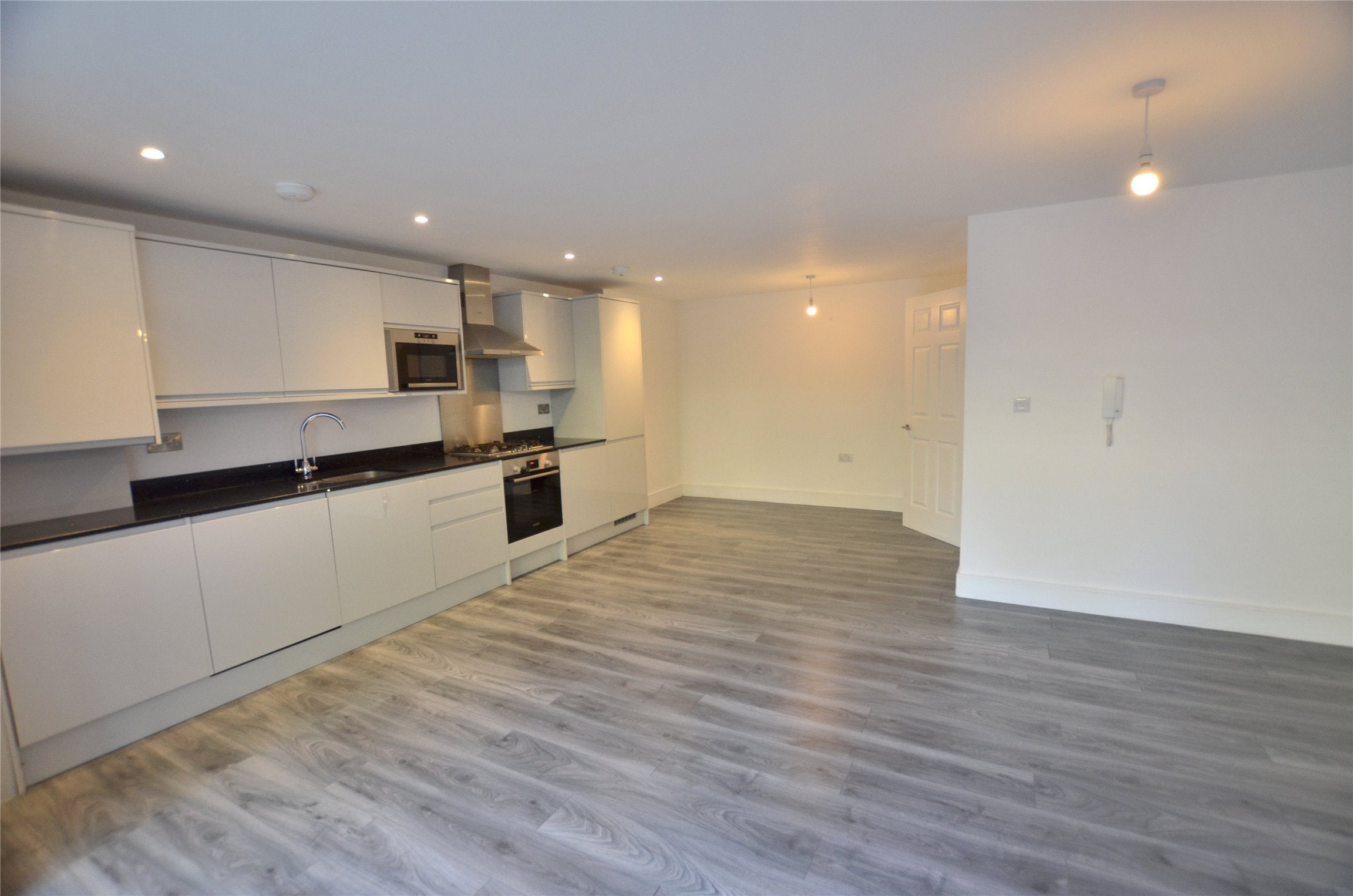 Flat Moir Close in Greater London