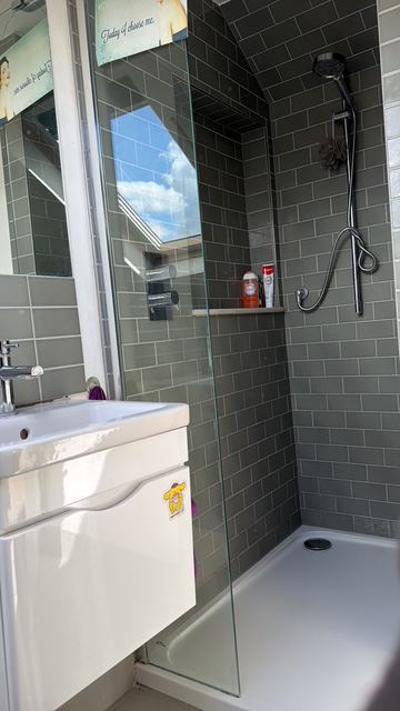 Room Furness Road in Greater London