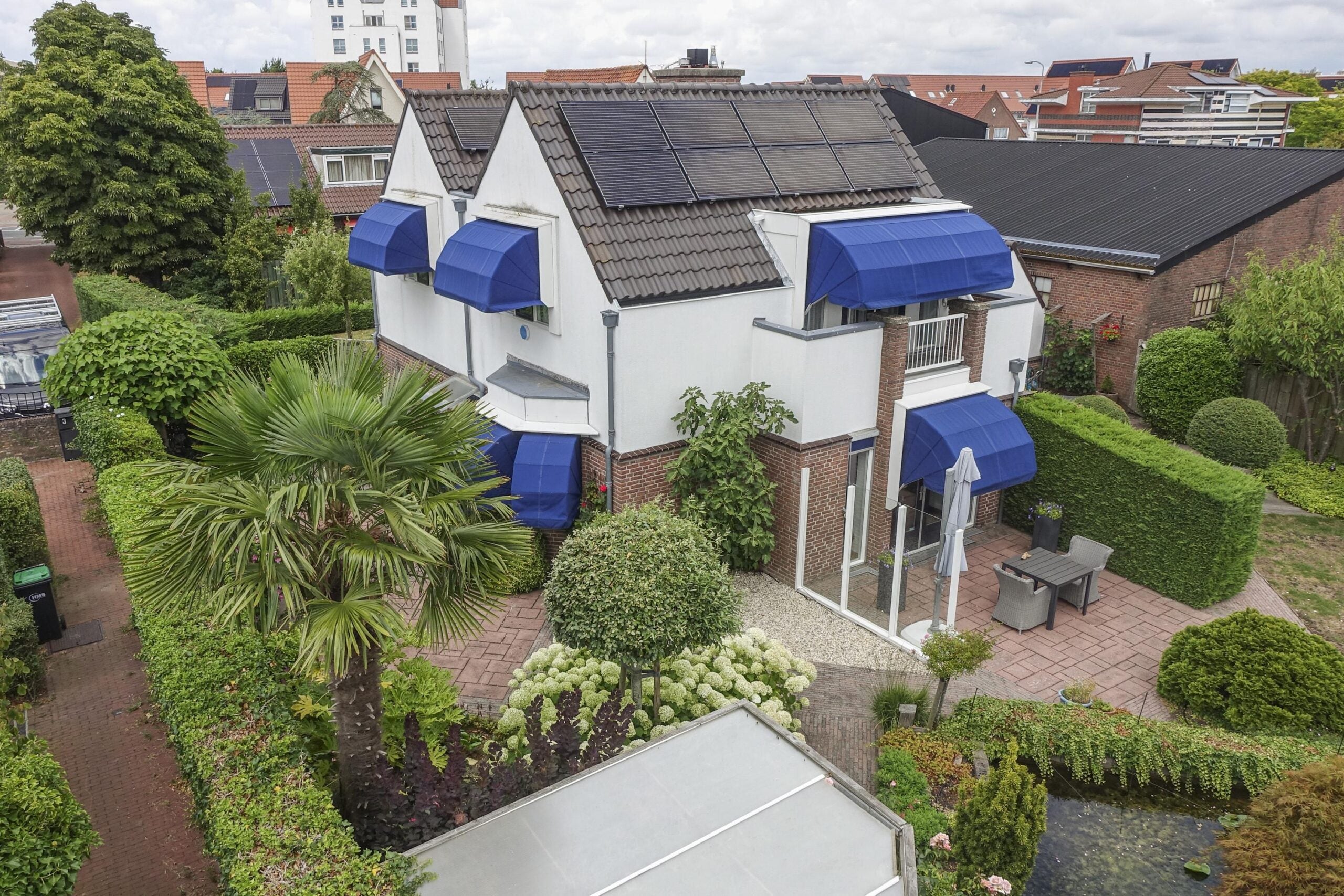 Huis Laan van Scheltema 2 in Den Haag
