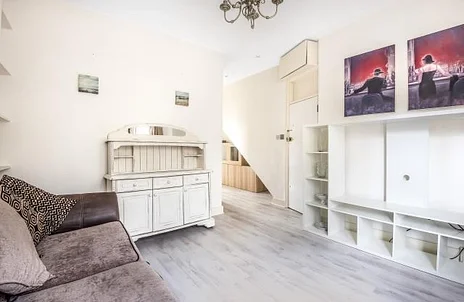 Flat Muswell Hill Road in Greater London