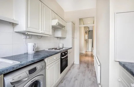 Flat Muswell Hill Road in Greater London