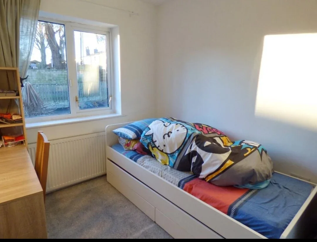 House Glendale Close in Heywood